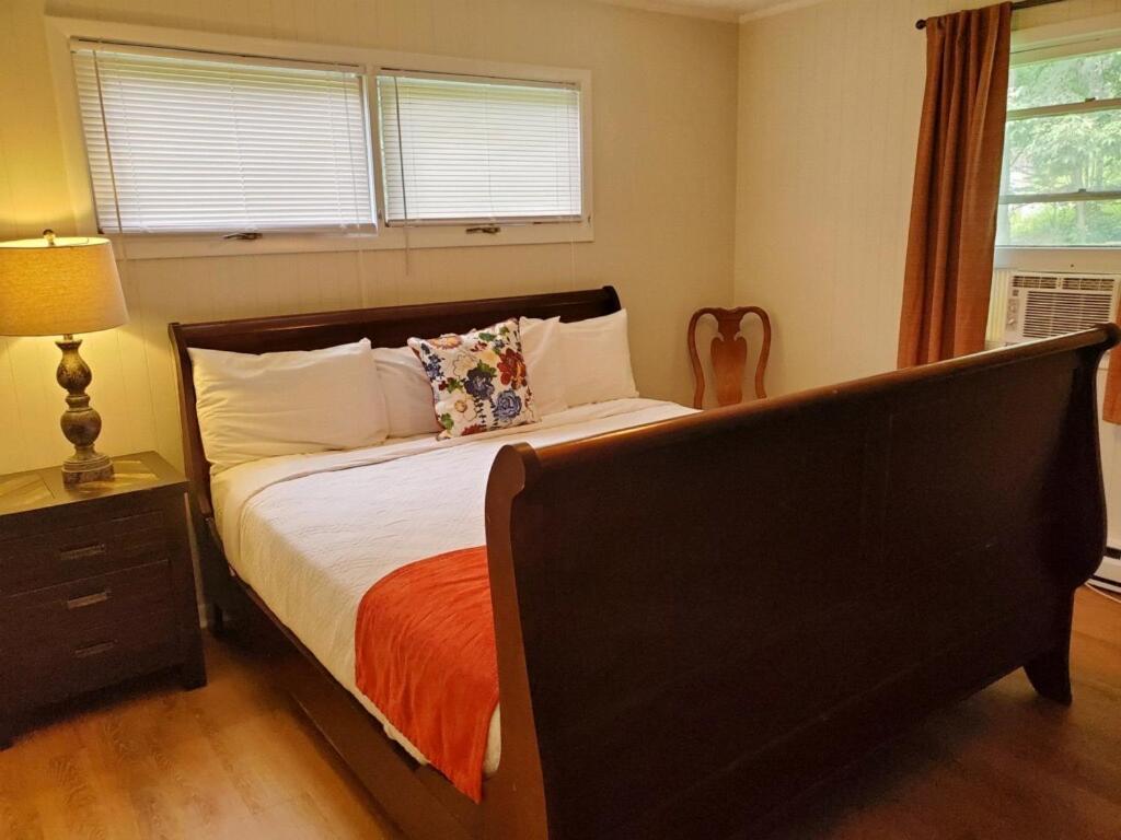 Meadowlark Motel With Restaurant & Bar 马吉谷 外观 照片